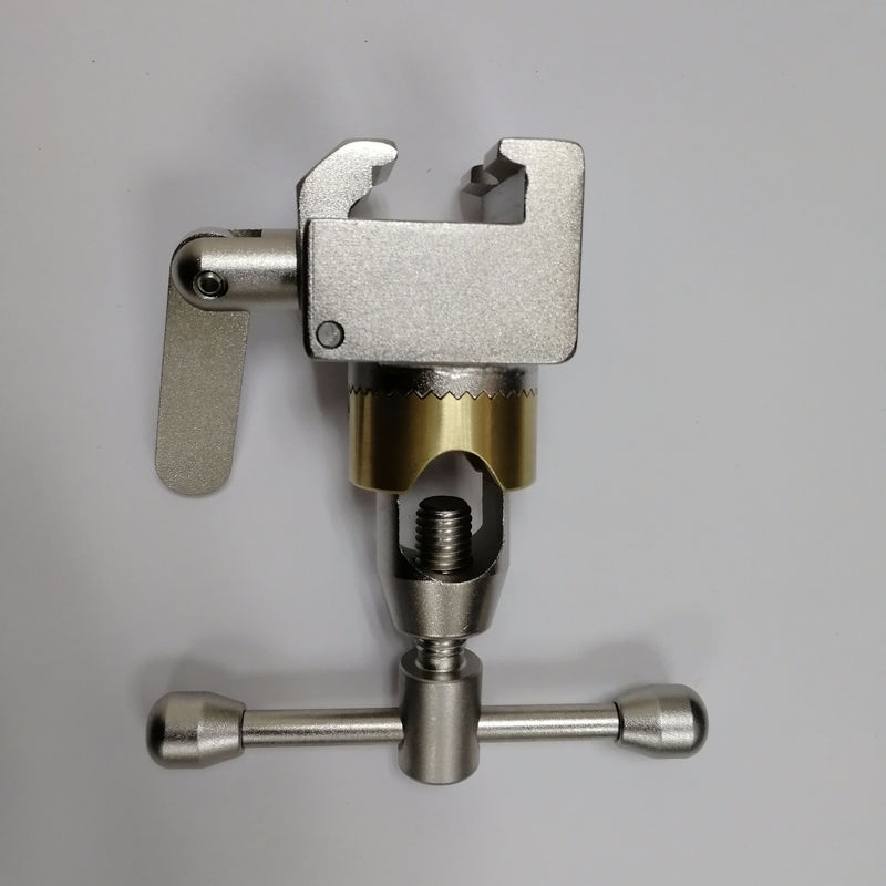 Side Rail Surgical Table Clamp 16-19mm Radial Setting Clamp