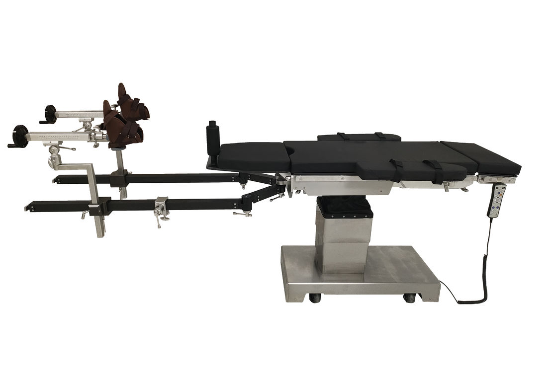 685mm-1135mm Electric Hydraulic Theatre Operating Table For Medical Care